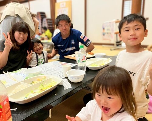 LINE_ALBUM_サトヤマこども食堂✖️アスルクラロ_250530_3.jpg